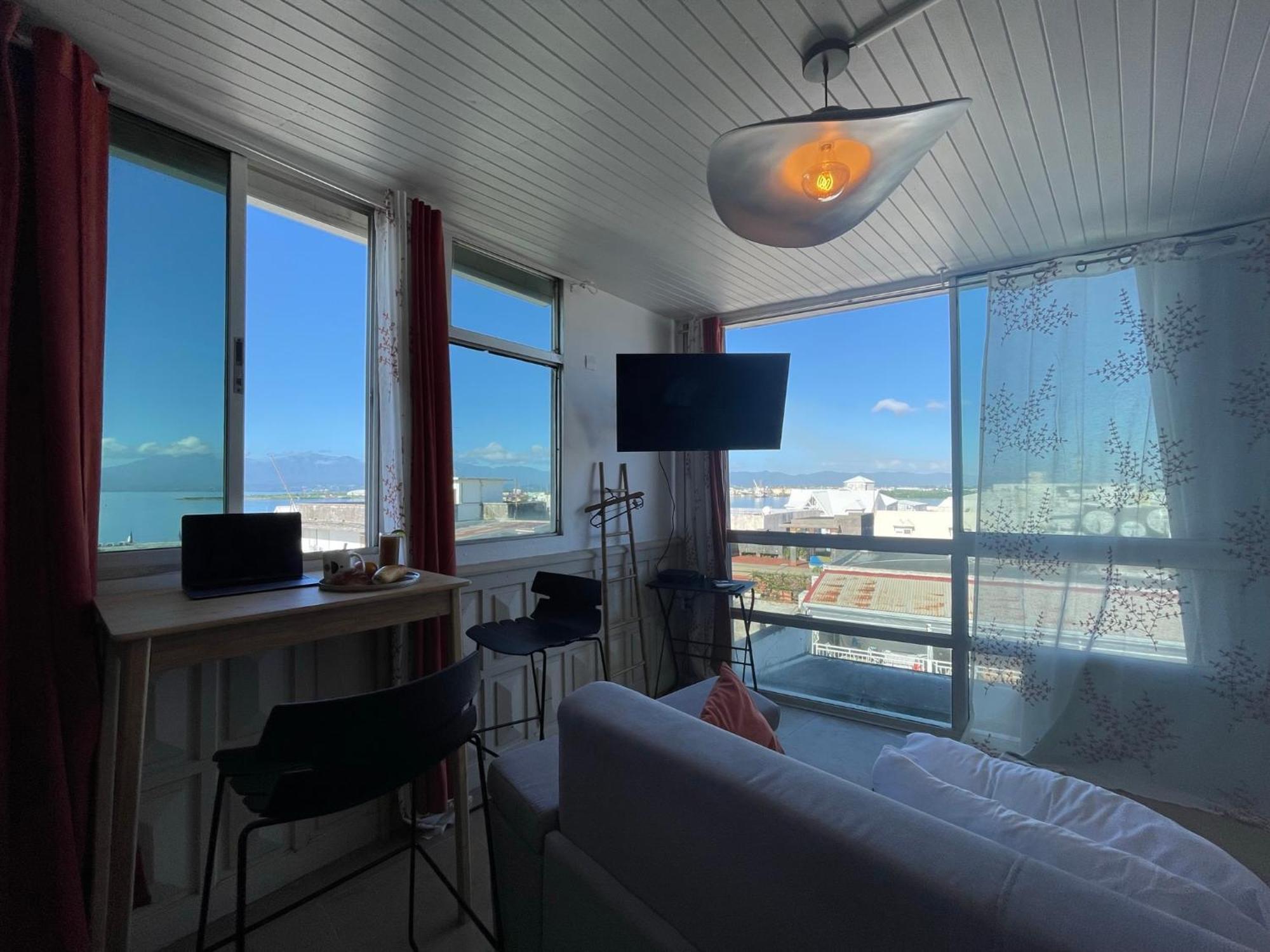 Апартаменты Penthouse Seaside 10 Min Port, Croisiere Et Aeroport Пуэнт-а-Питр Экстерьер фото